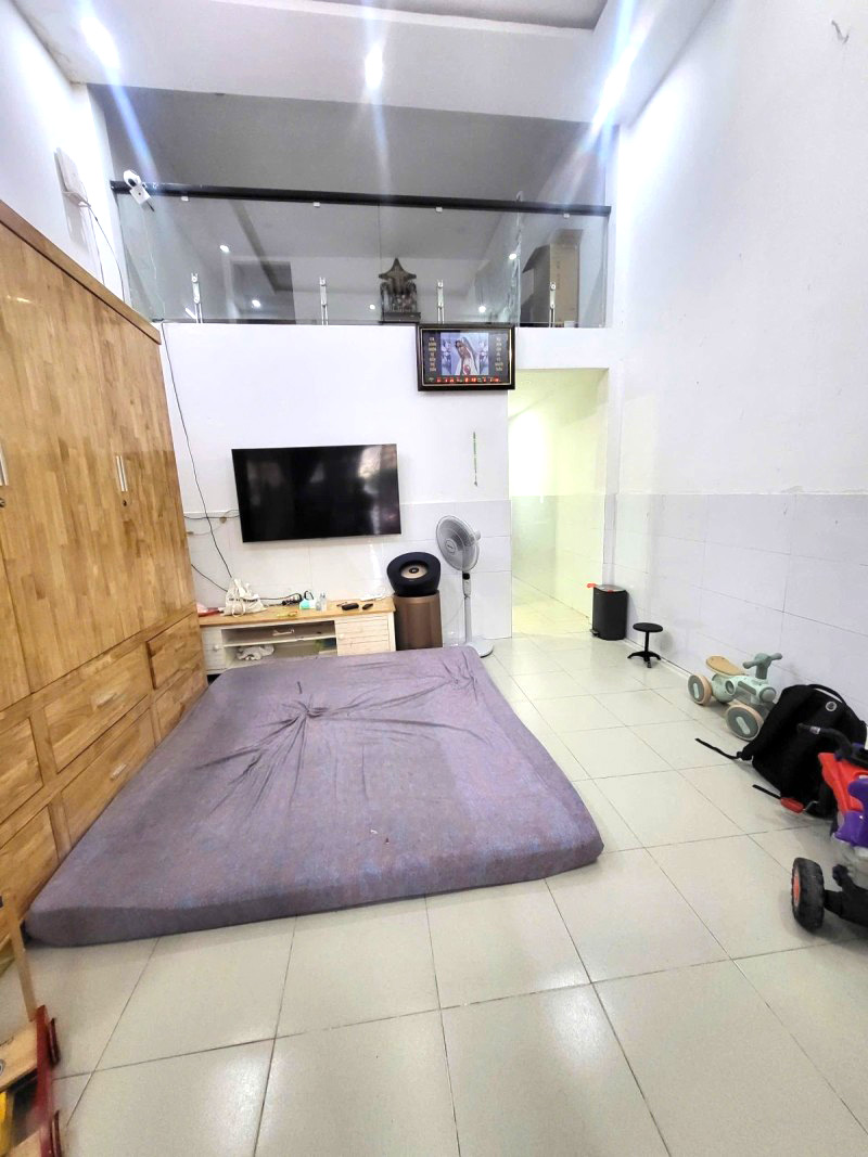 Nhà đẹp gần Phạm Văn Đồng – 2 tầng – 4x15.5m – pháp lý rõ ràng – giá tốt 4.35 tỷ - Ảnh 2
